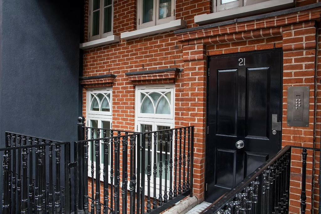 Main image of property: Maddox Street, London, W1S