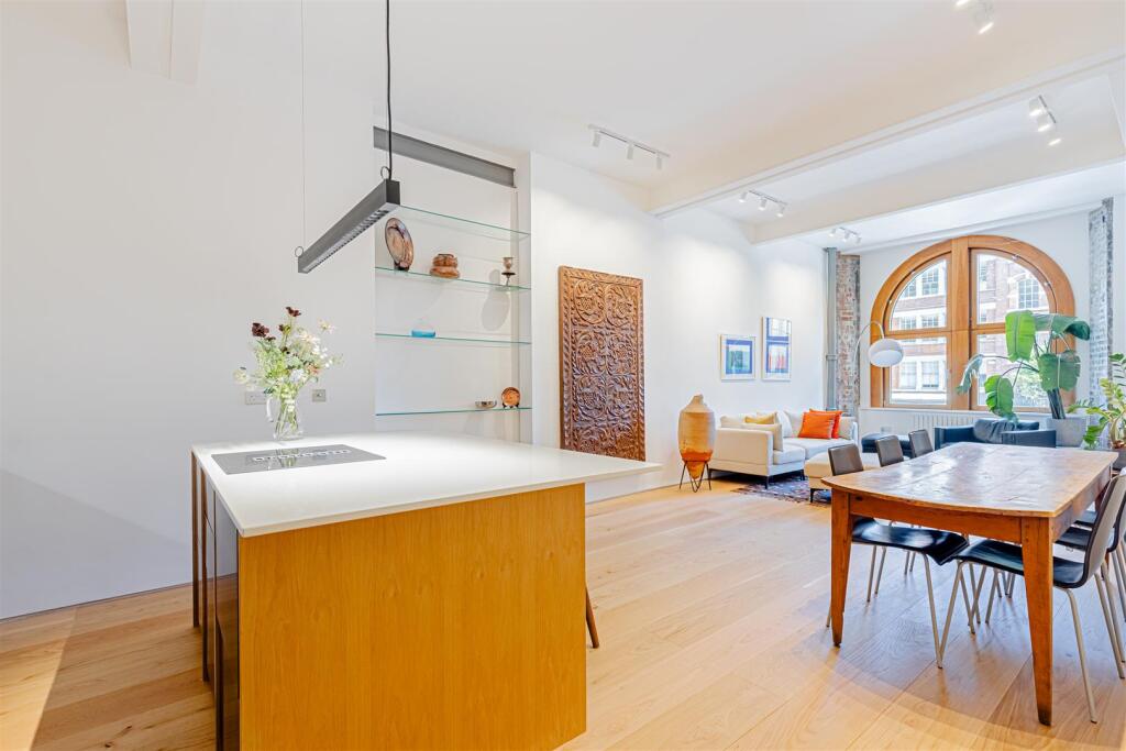 Main image of property: City Road, Islington EC1V