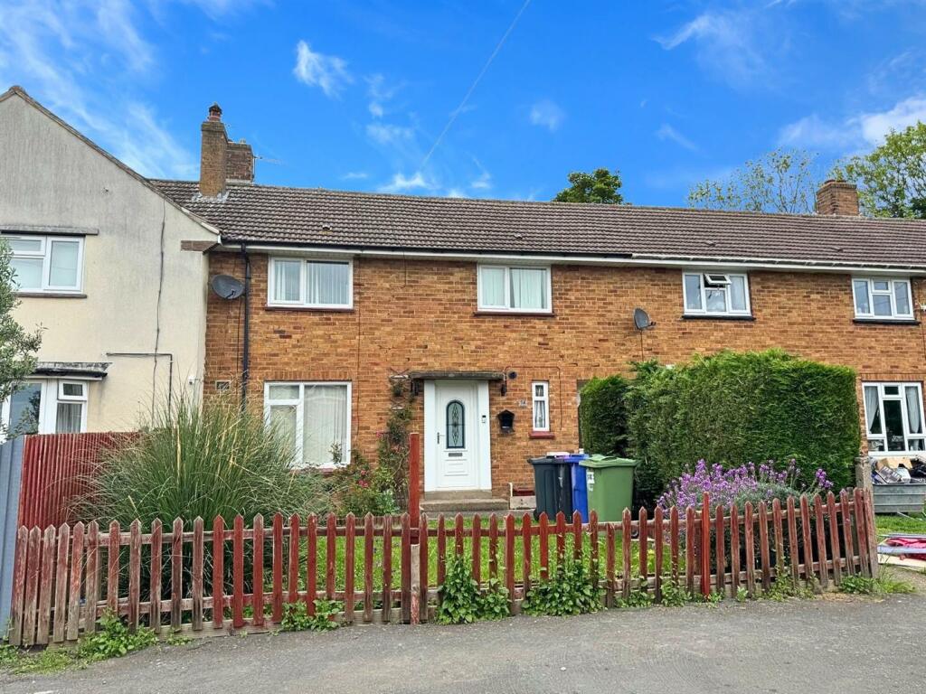 3 bedroom terraced house for sale in High Meadows, Fiskerton, LN3