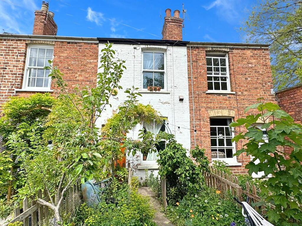 Main image of property: Bellevue Road, Lincoln LN!