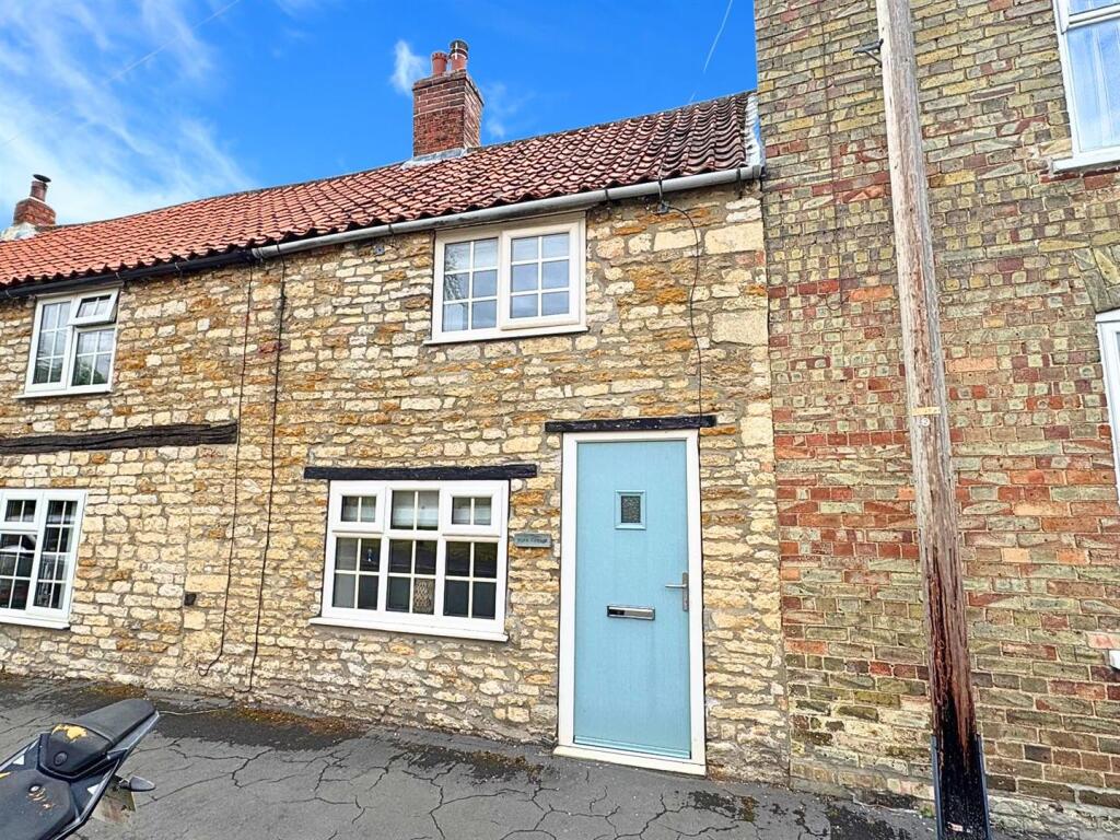 Main image of property: Middle Street, Dunston, Lincoln