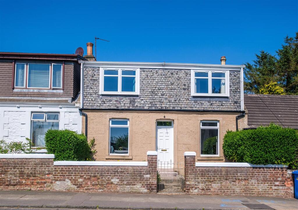 Main image of property: Townhead Street, Stonehouse