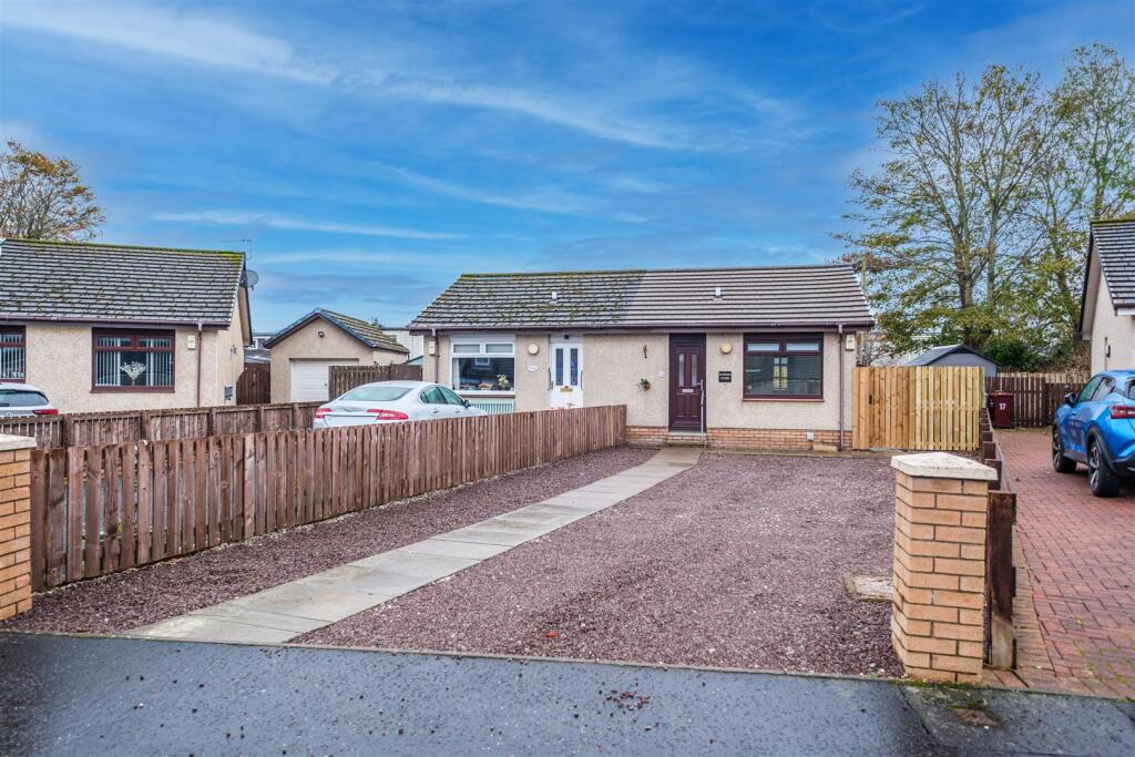 Main image of property: Inglis Court, Stonehouse