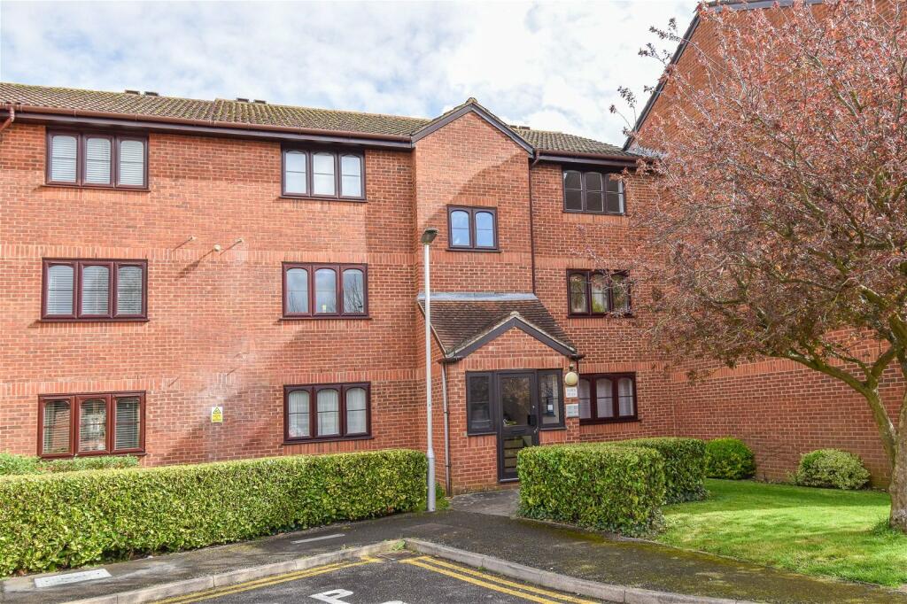1 bedroom apartment for sale in Old Mill Gardens, Berkhamsted, HP4 2NZ, HP4