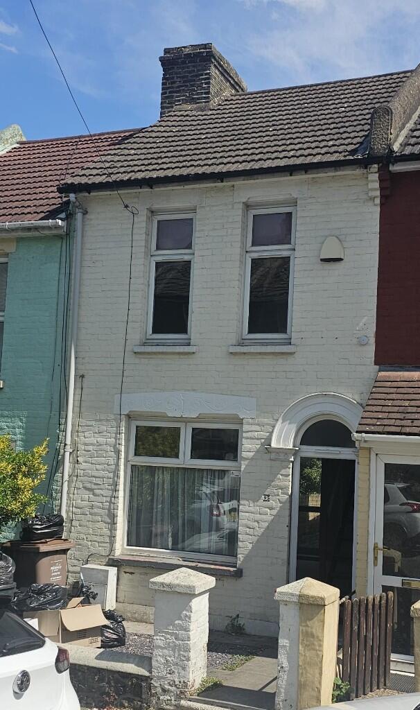 Main image of property: Gordon Road, Chatham, Kent, ME4