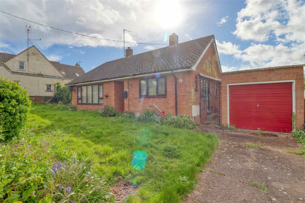 Main image of property: Edith Road, Kirby le Soken