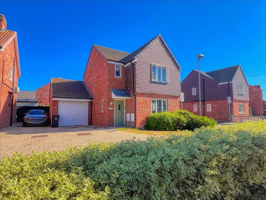 Main image of property: Wittonwood Road, Frinton On Sea