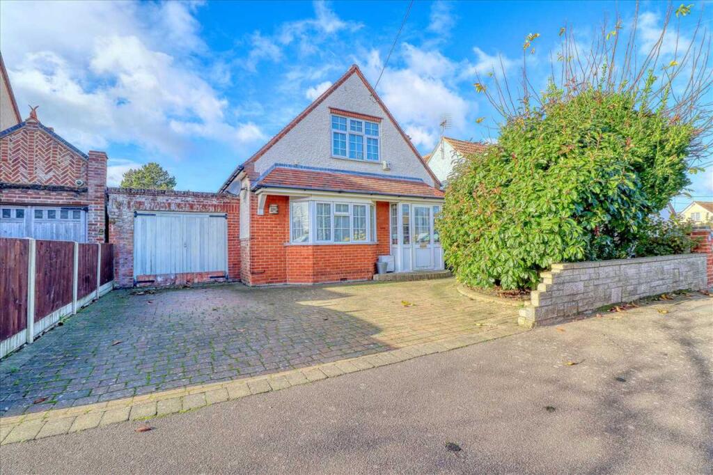 Main image of property: Willow Avenue, Frinton on sea