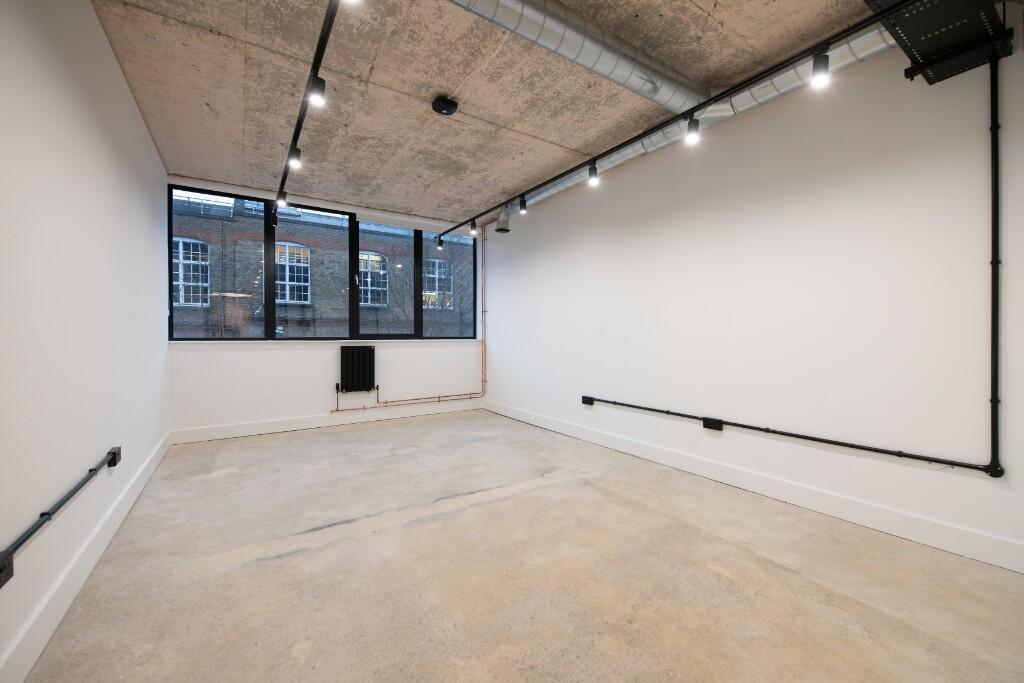 Main image of property: 4-10 North Road, Islington