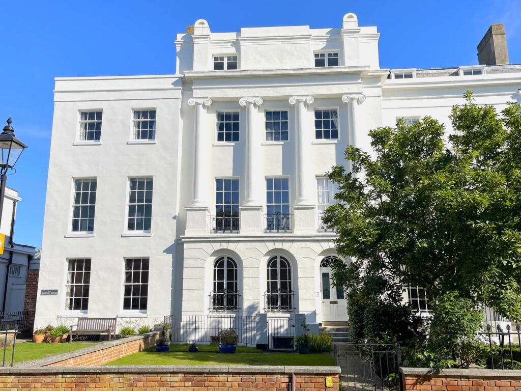 Main image of property: Crescent Road, Alverstoke, Gosport PO12 2DH