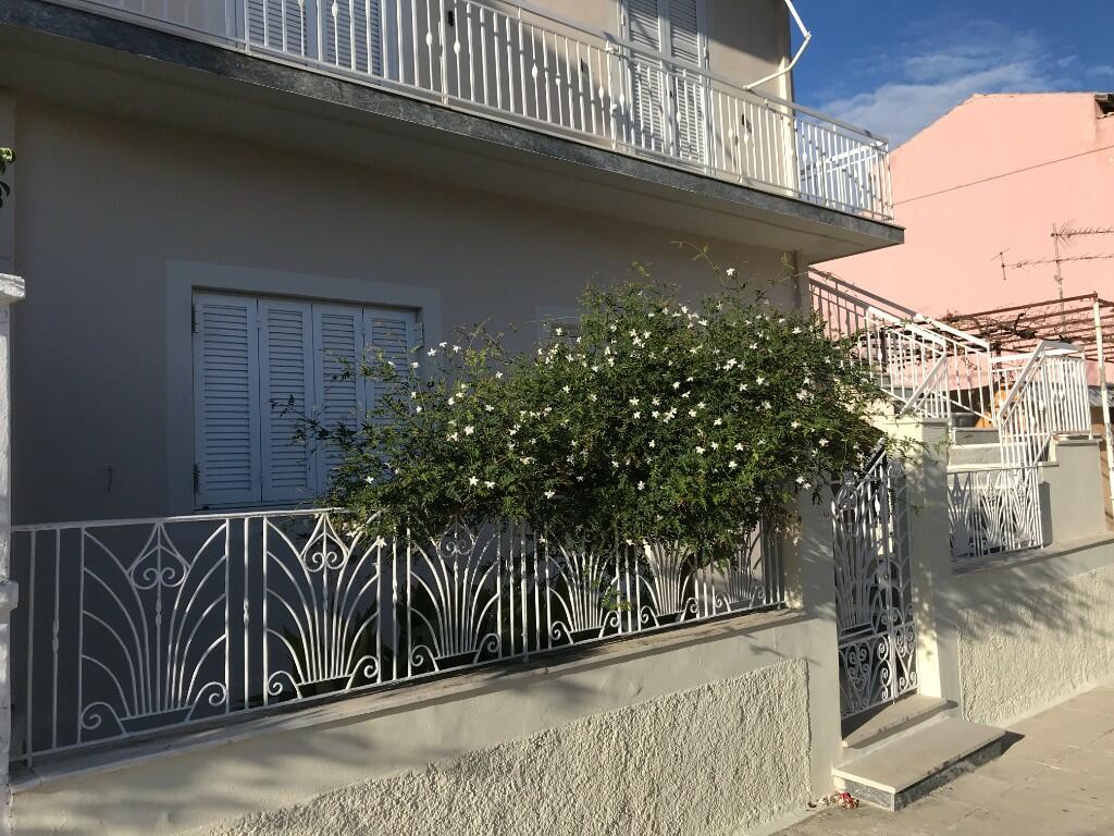 3 bed Ground Flat for sale in Argostoli, Cephalonia...