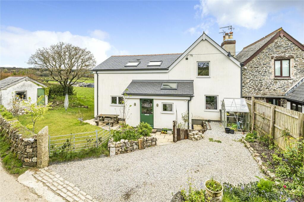 3 bedroom semidetached house for sale in Venton, Plymouth, Devon, PL7