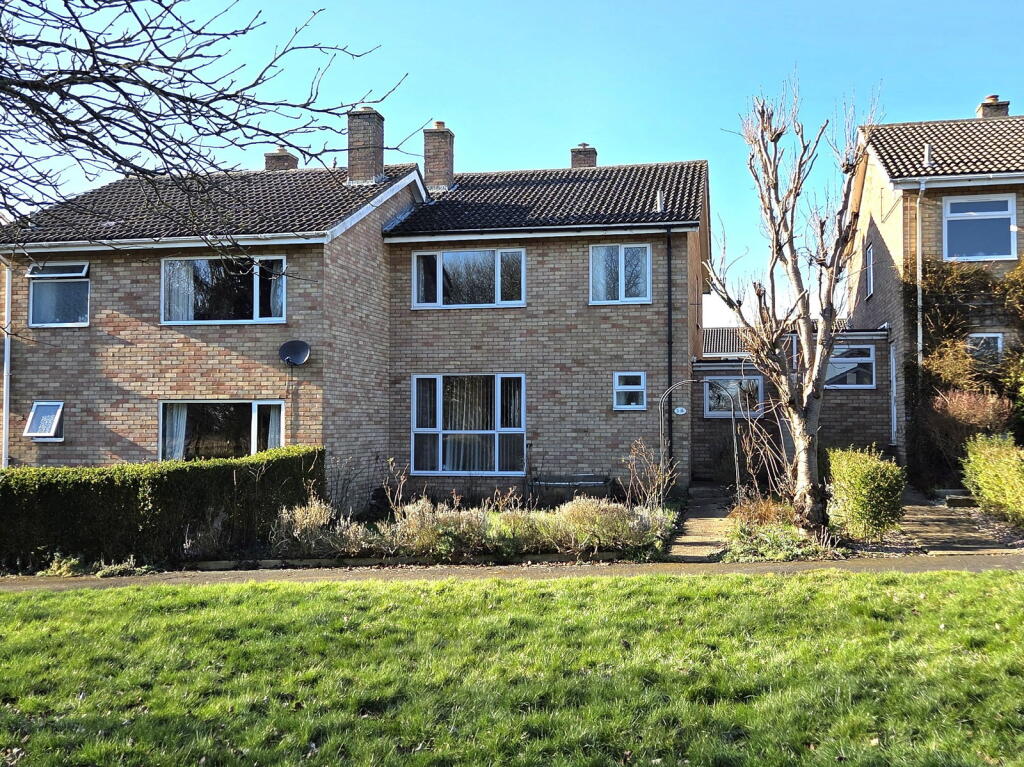 Main image of property: Green Acres, Gamlingay SG19 3LP
