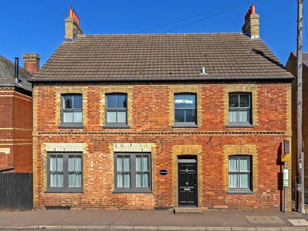 Main image of property: Church Street, Gamlingay SG19 3JH