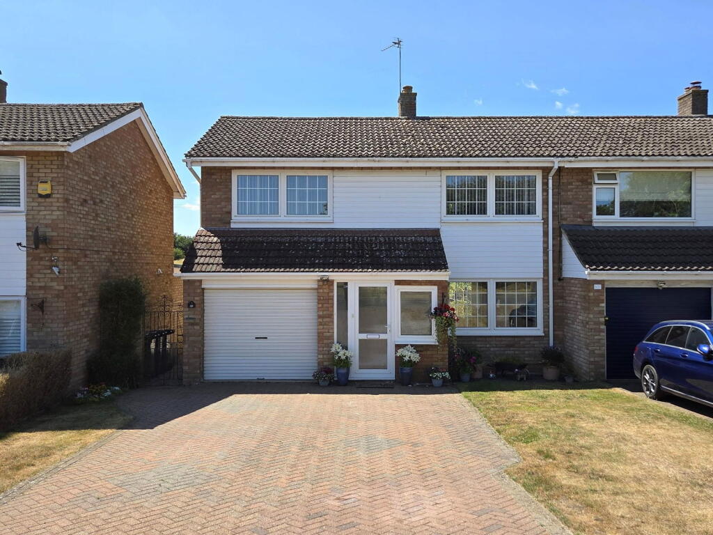 Main image of property: Green Acres, Gamlingay SG19 3LR