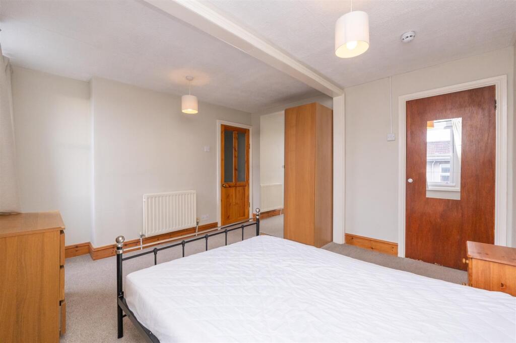 Additional property image - Redland, Bristol