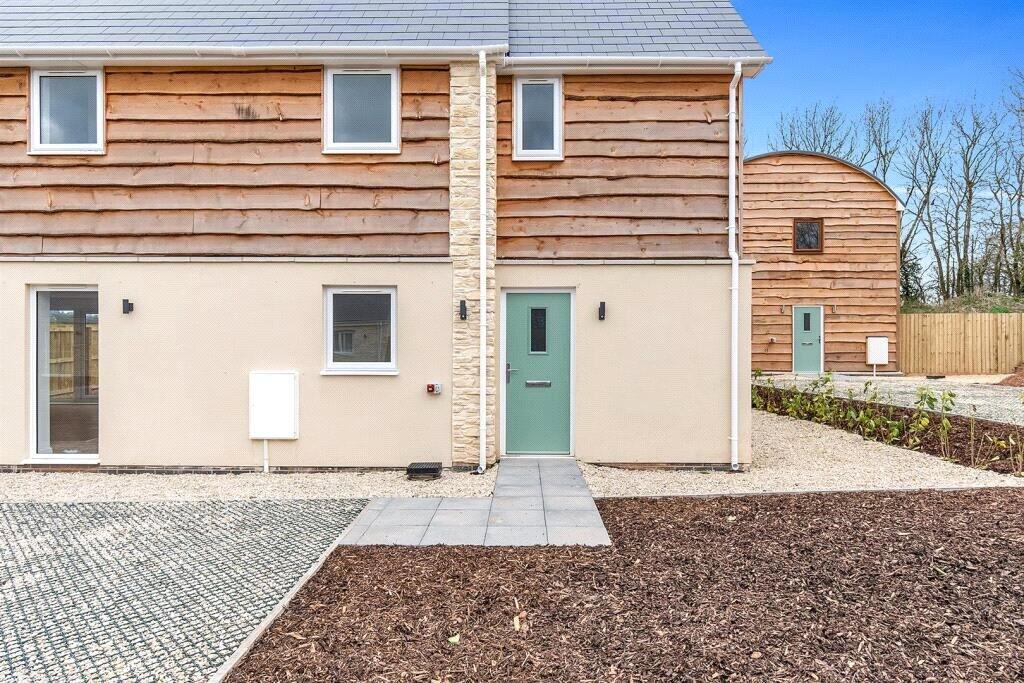 Main image of property: Honiton, Weston
