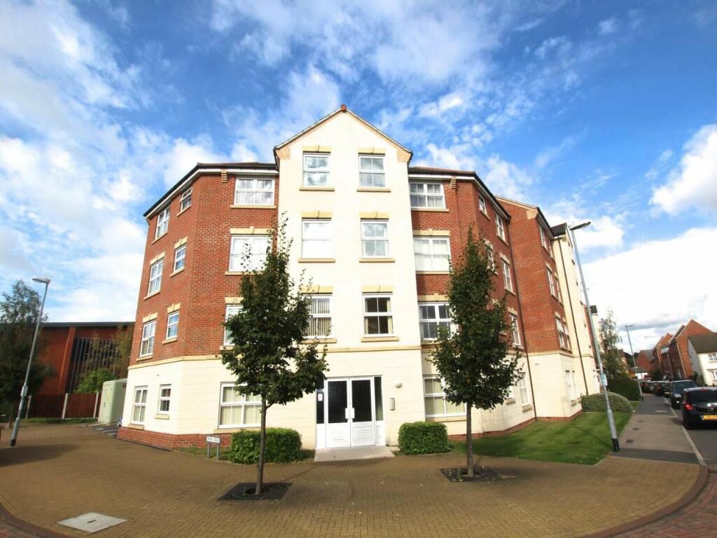 2 bedroom flat for rent in Mountbatten Way, Chilwell, Beeston