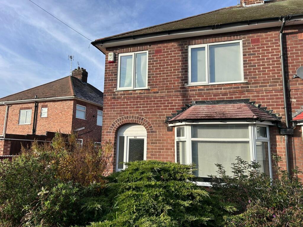 Main image of property: Leyton Crescent, Beeston, Nottingham, Nottinghamshire, NG9