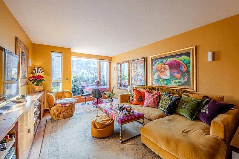 Main image of property: Shaftesbury Mews, London, W8