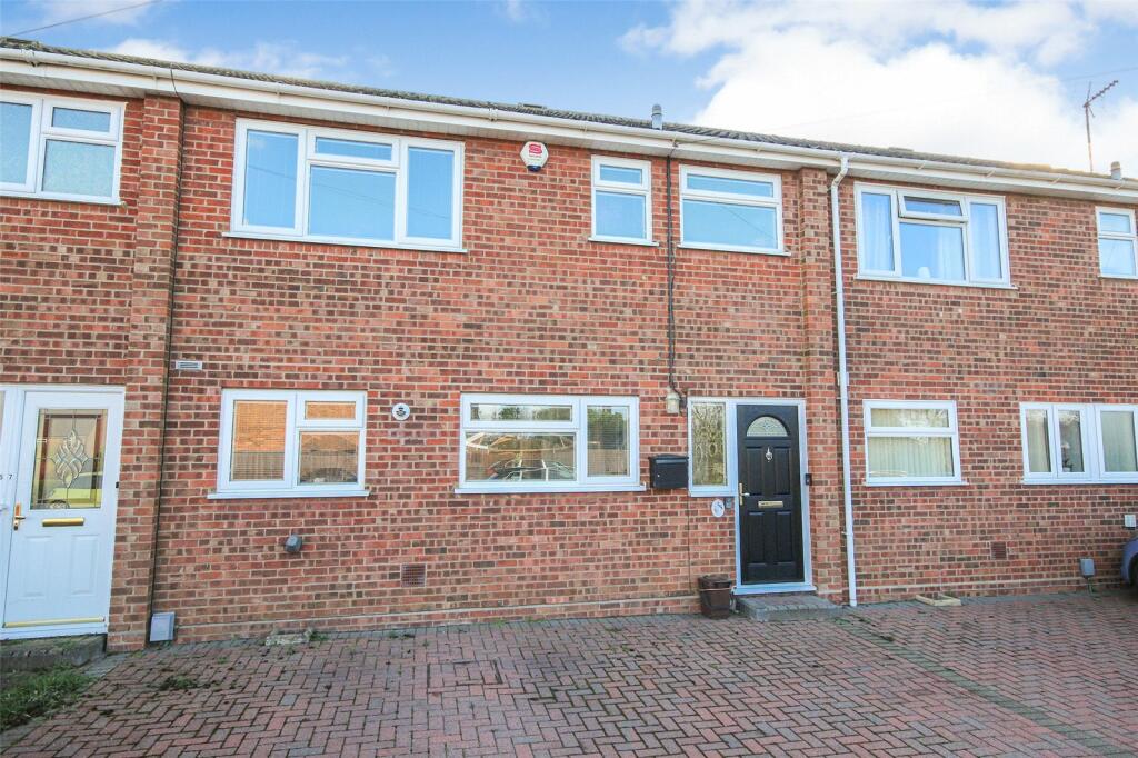 2 bedroom terraced house for sale in Spensley Road, Westoning