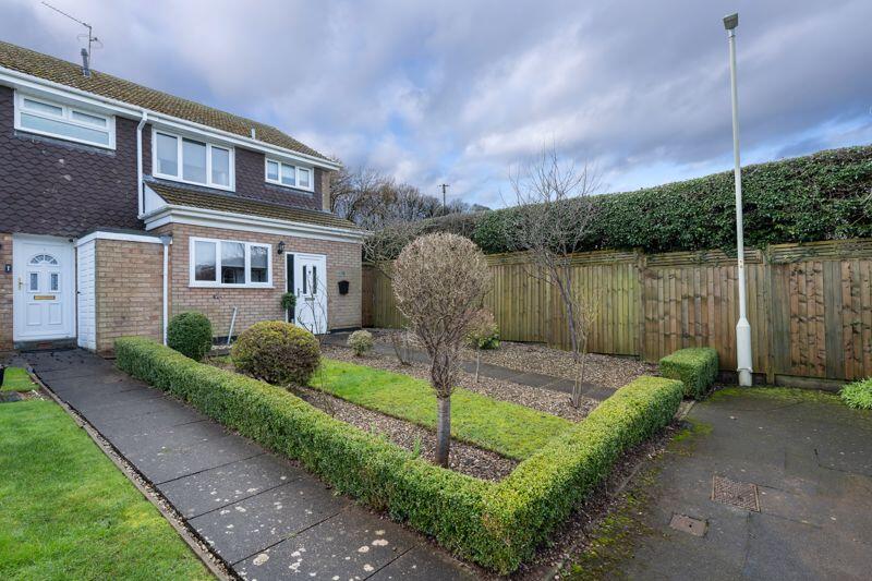 Main image of property: Chatsworth Mews, Elmwood Road, Stourbridge