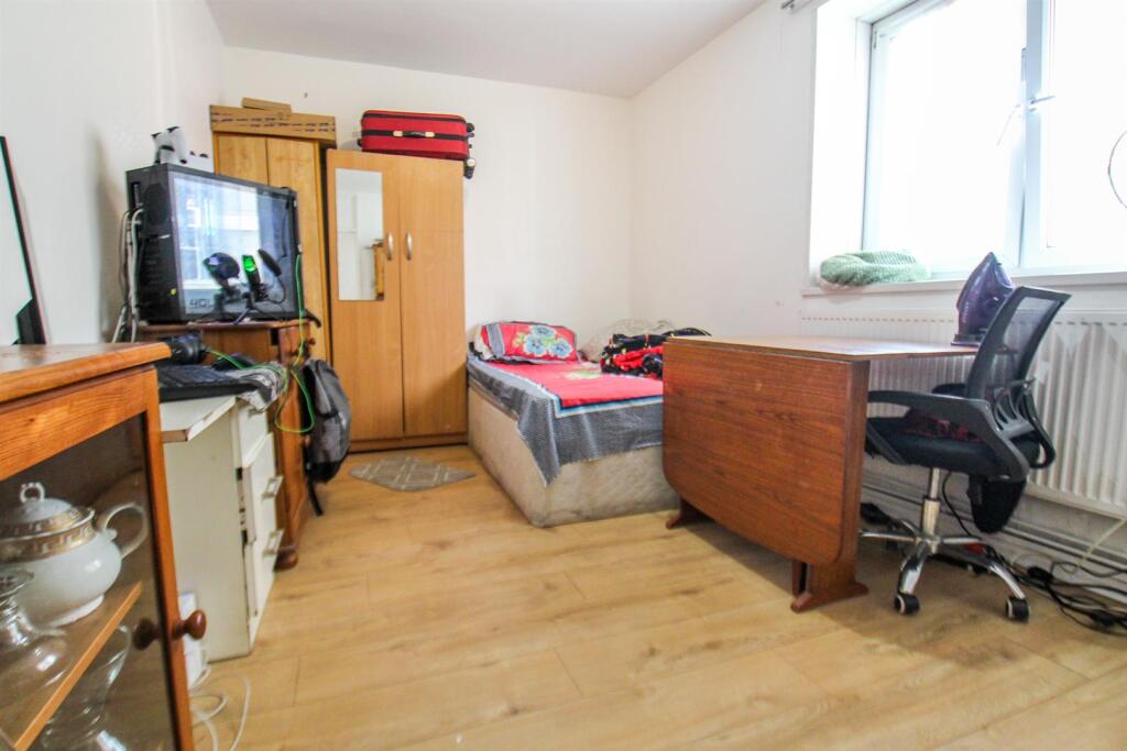Main image of property: Headlam Street, Tower Hamlets, E1