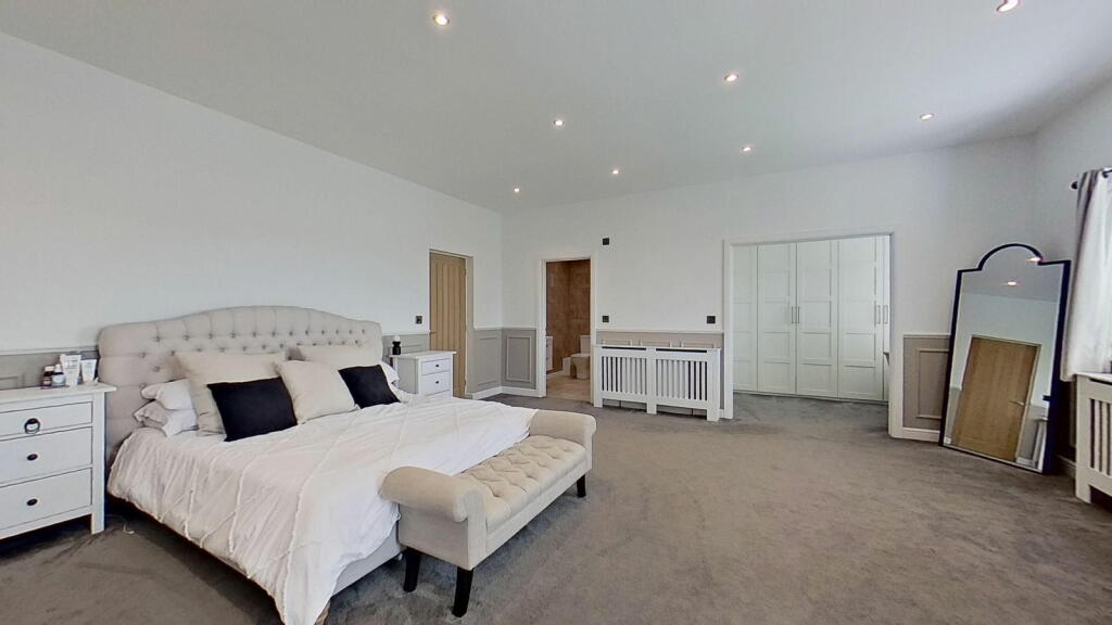Additional property image - Gloucester Avenue, Margate, CT9 3NW