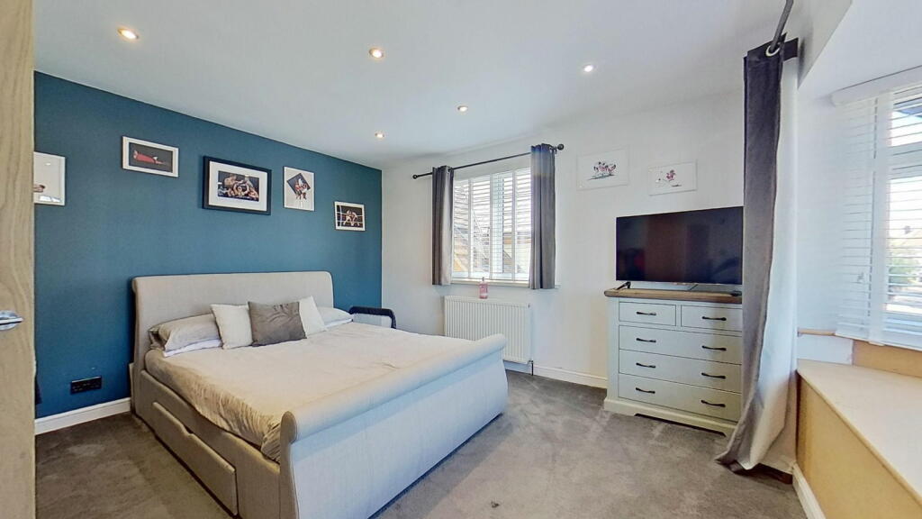 Additional property image - Gloucester Avenue, Margate, CT9 3NW