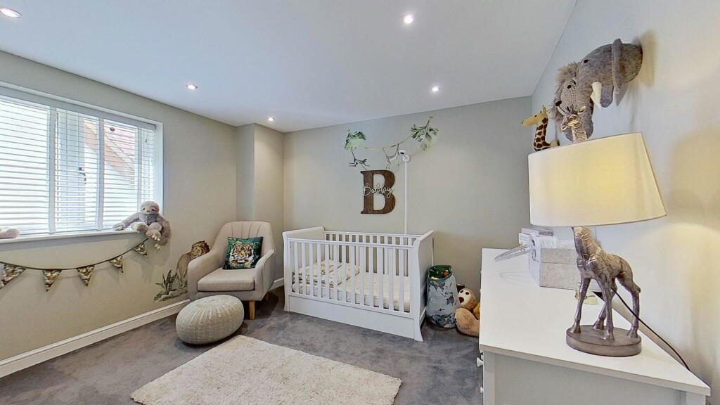 Additional property image - Gloucester Avenue, Margate, CT9 3NW