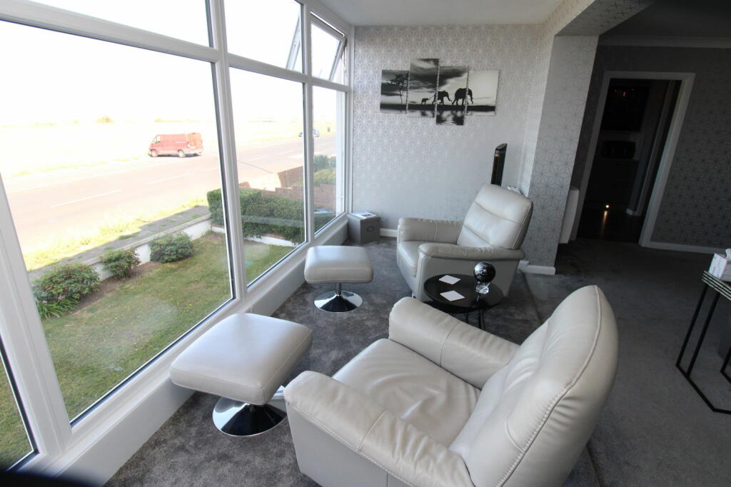 Additional property image - Palm Bay Avenue, Margate, CT9 3DG