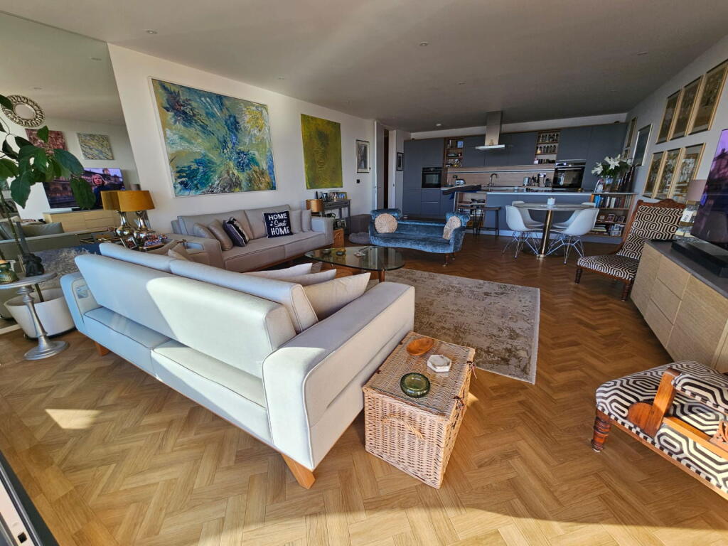 Additional property image - North Foreland Avenue, Broadstairs, CT10 3QT