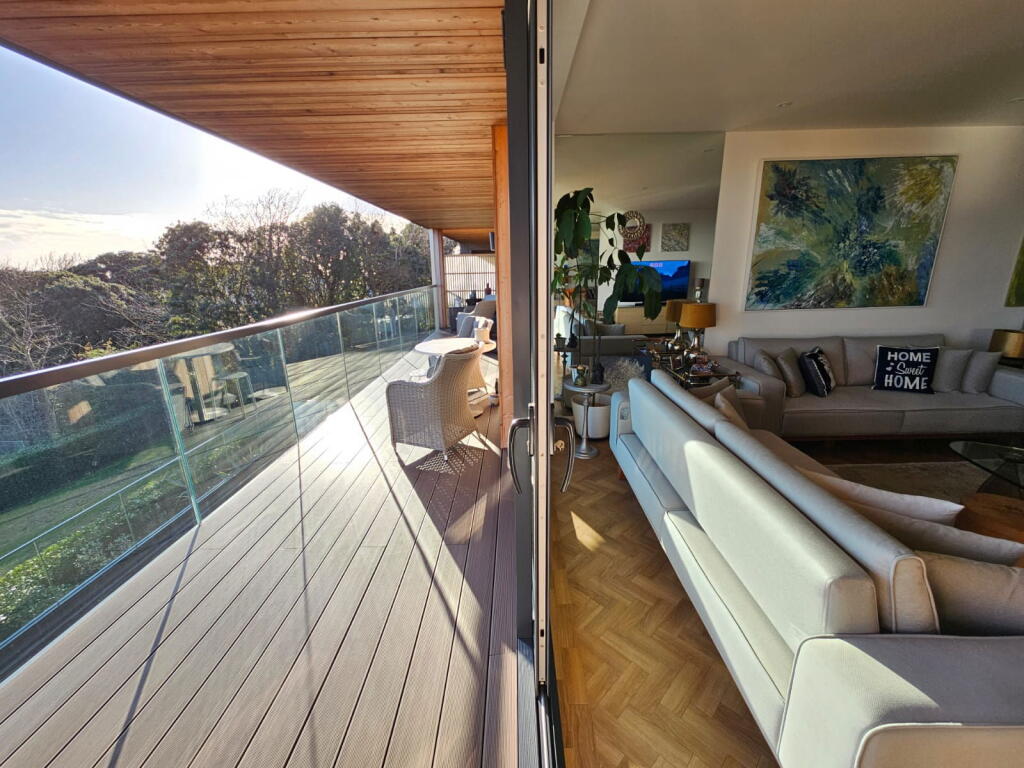 Additional property image - North Foreland Avenue, Broadstairs, CT10 3QT