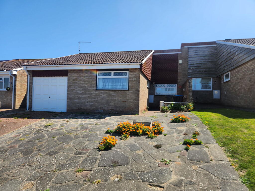 Main image of property: Sandhurst Road, Margate, CT9 3HR