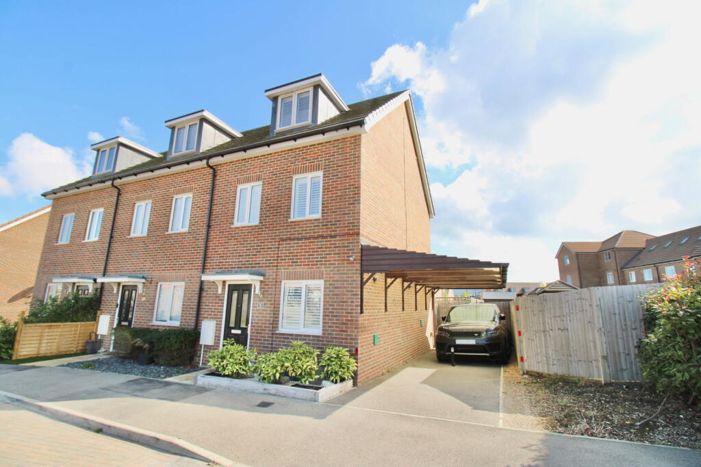 Main image of property: Lynx Street , Margate, CT9 4FX