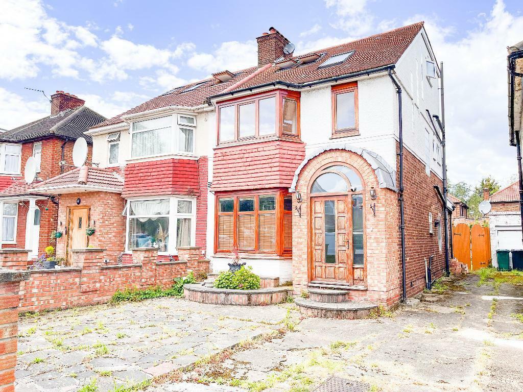 3 bedroom house for sale in Pennine Drive, London, NW2 1NP, NW2