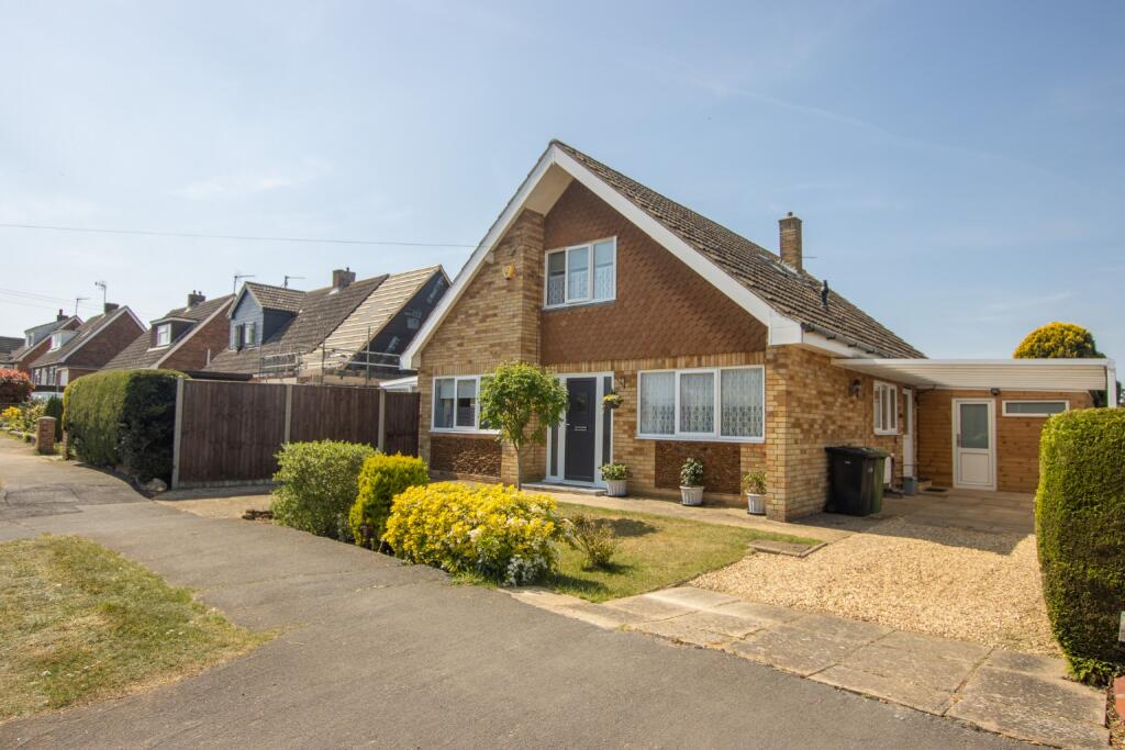 Main image of property: Valley Rise, Dersingham, King's Lynn, Norfolk, PE31