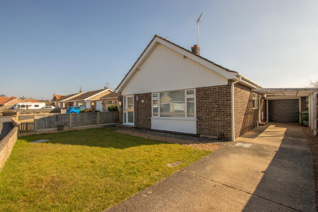 Main image of property: Onedin Close, Dersingham