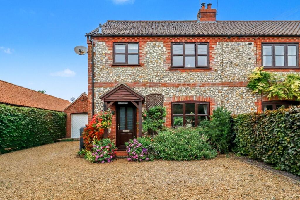 Main image of property: Old Norwich Road, Gayton Thorpe, King's Lynn, Norfolk, PE32
