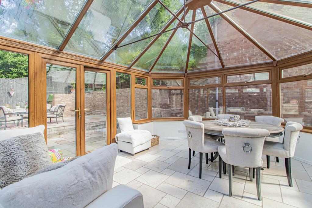 Additional property image - Gwern Heulog, Tonyrefail, Porth, CF39