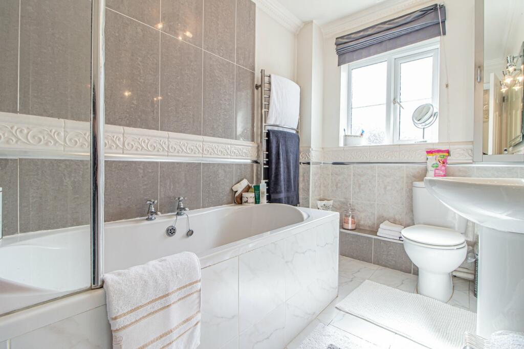 Additional property image - Gwern Heulog, Tonyrefail, Porth, CF39