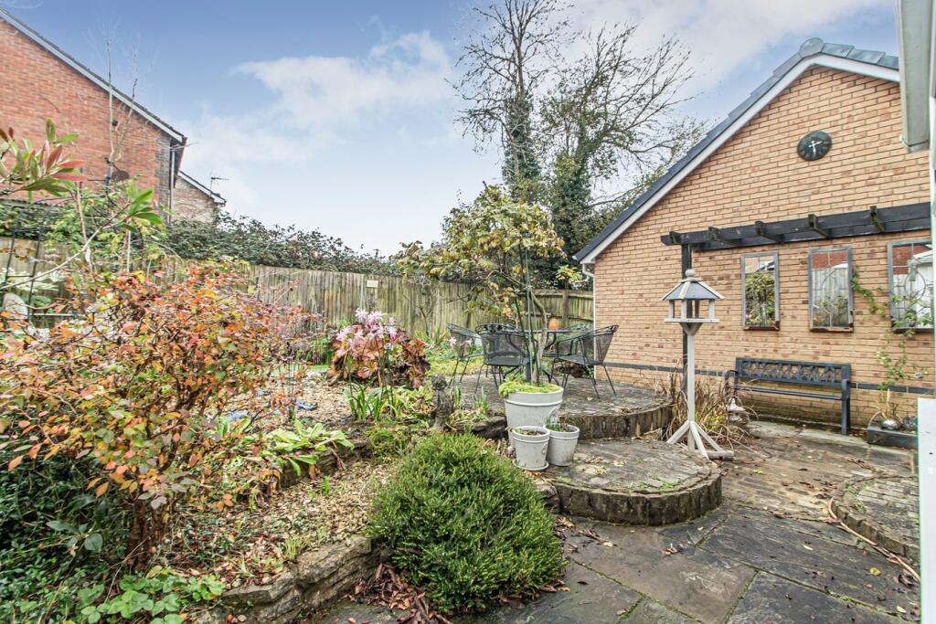 Additional property image - Ffordd Magnolia, Llanharry, Pontyclun, CF72