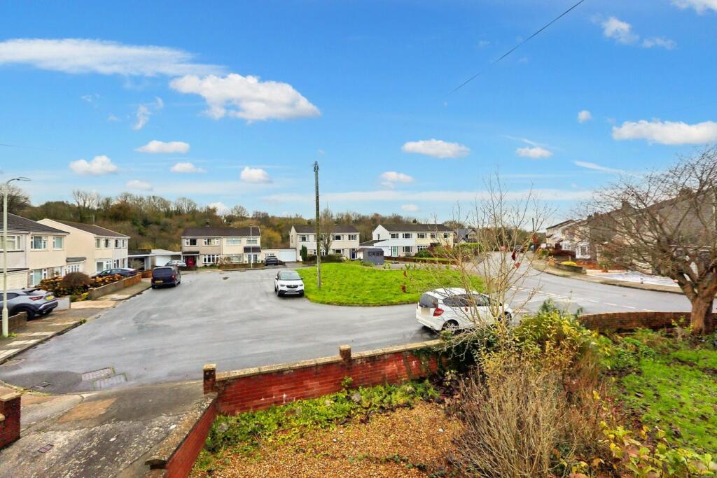 Additional property image - Rhyd Y Nant, Pontyclun, CF72