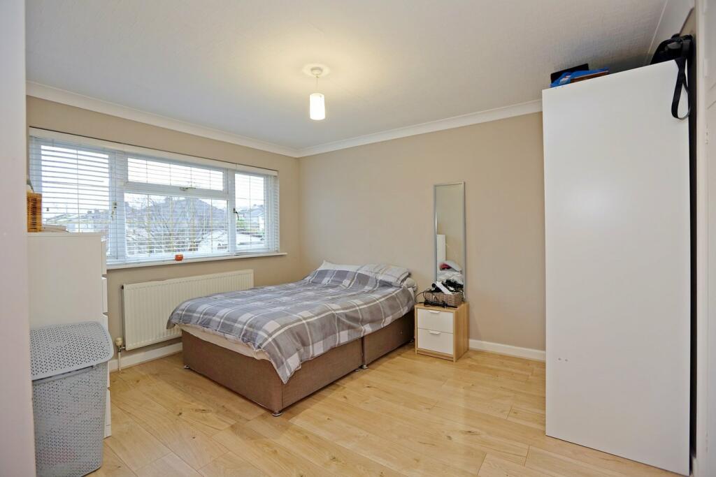 Additional property image - Rhyd Y Nant, Pontyclun, CF72