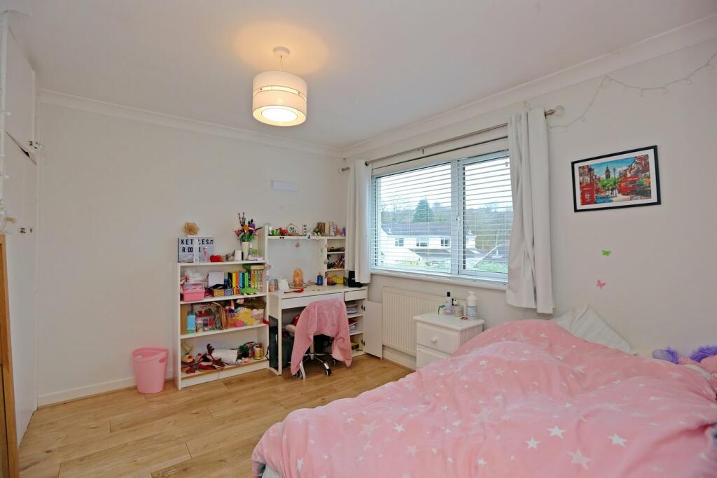 Additional property image - Rhyd Y Nant, Pontyclun, CF72