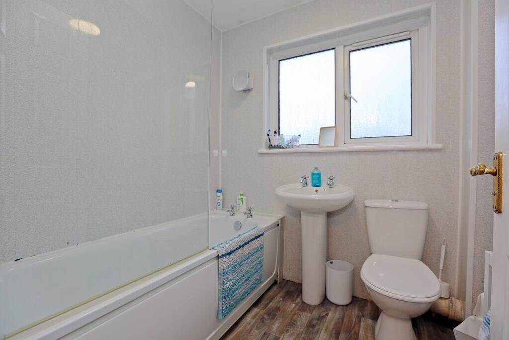Additional property image - Rhyd Y Nant, Pontyclun, CF72