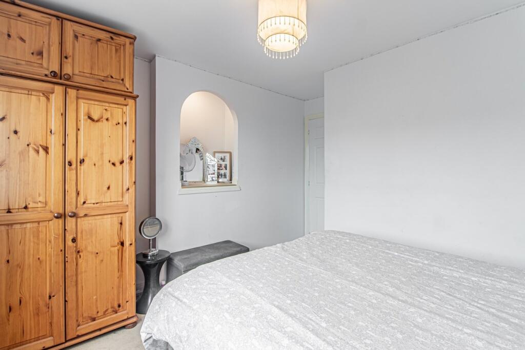 Additional property image - Acorn Close, Miskin, Pontyclun, CF72