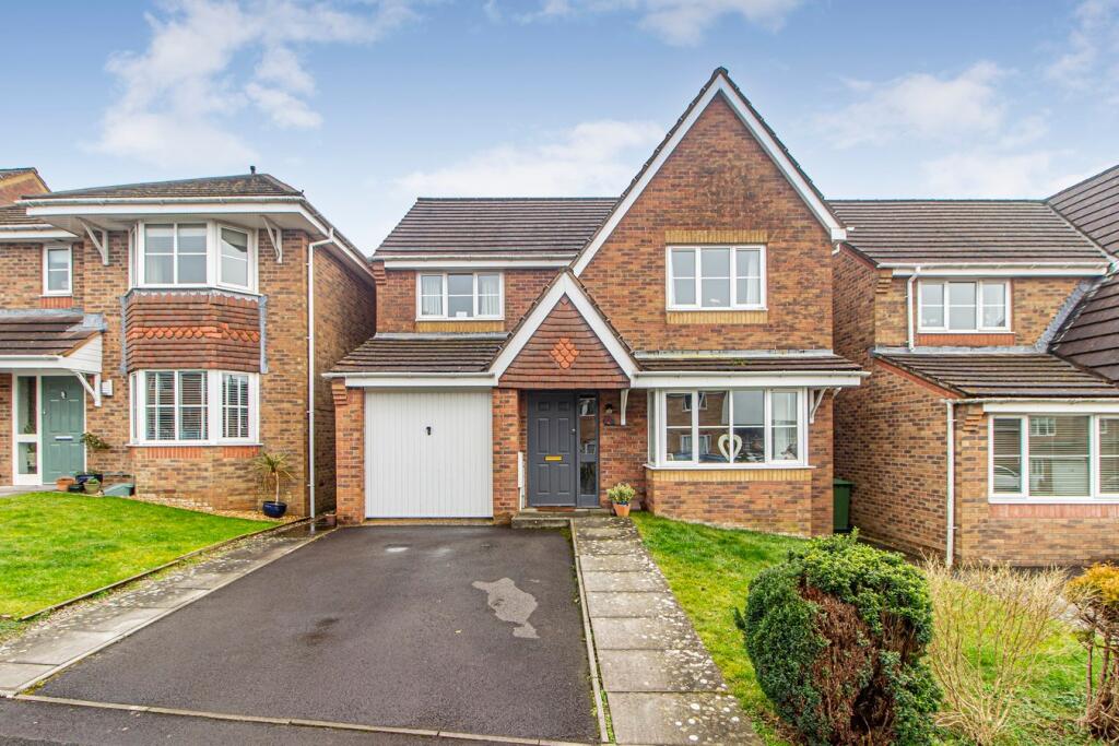 Main image of property: Acorn Close, Miskin, Pontyclun, CF72