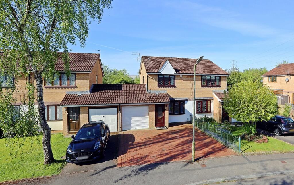 Main image of property: Ynysddu, Pontyclun, CF72