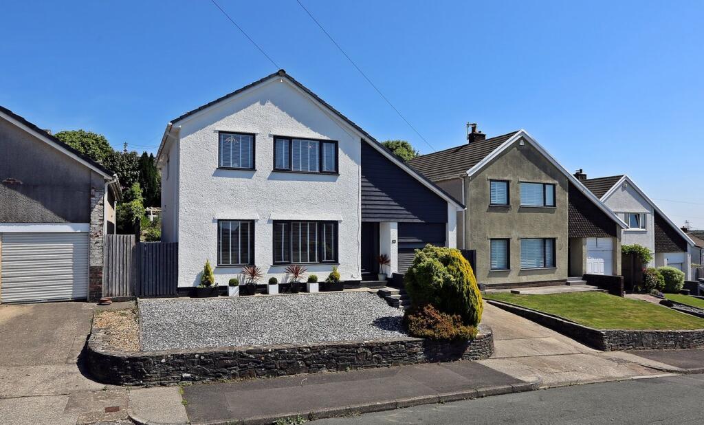 Main image of property: Portreeve Close, Llantrisant, Pontyclun, CF72